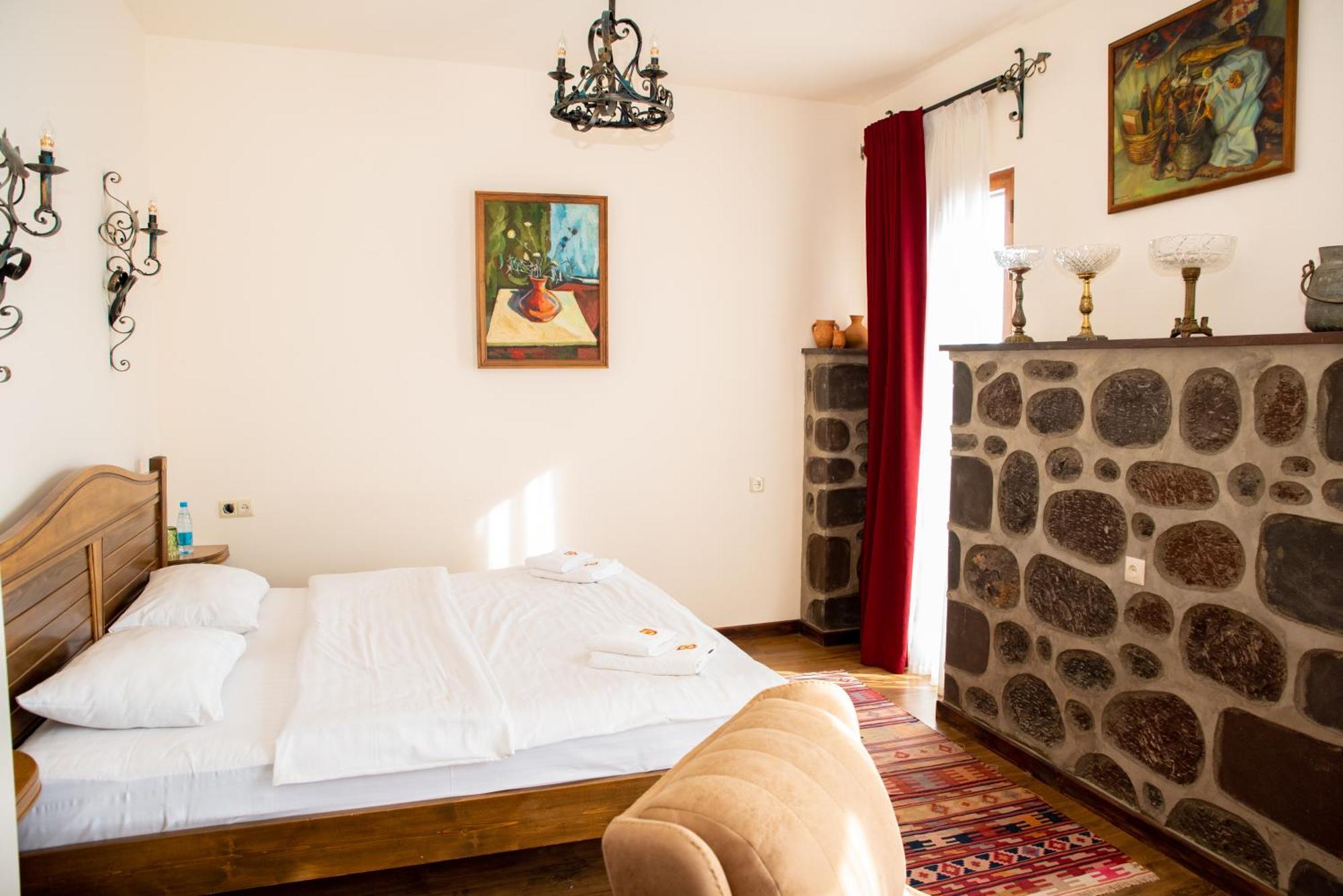 Khoreayi Dzor Goris Buitenkant foto